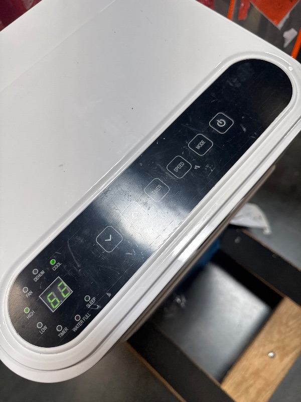 Photo 1 of ****it turns on perfectly****** ZAFRO Portable Air Conditioners, 10000 BTU, 3 in 1 Portable AC Unit with Window Kits, Fan & Dehumidifier Modes, Cools up to 450 Sq.Ft, LED Display/Remote Control, 24H Timer for Living Room, Bedroom