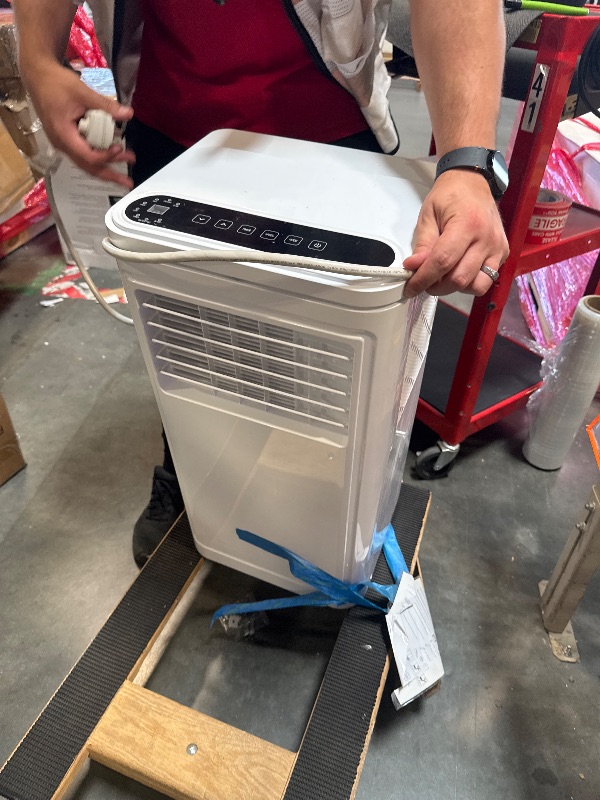Photo 1 of ****it turns on perfectly****** ZAFRO Portable Air Conditioners, 10000 BTU, 3 in 1 Portable AC Unit with Window Kits, Fan & Dehumidifier Modes, Cools up to 450 Sq.Ft, LED Display/Remote Control, 24H Timer for Living Room, Bedroom