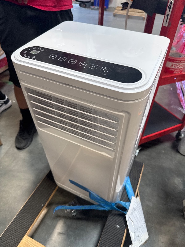 Photo 1 of ****it turns on perfectly****** ZAFRO Portable Air Conditioners, 10000 BTU, 3 in 1 Portable AC Unit with Window Kits, Fan & Dehumidifier Modes, Cools up to 450 Sq.Ft, LED Display/Remote Control, 24H Timer for Living Room, Bedroom