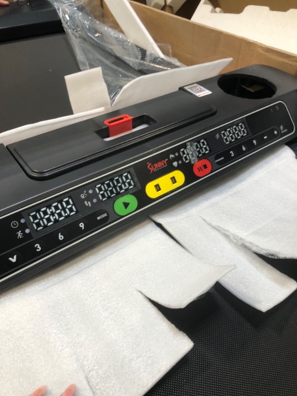 Photo 1 of ****it works perfectly***** Sunny Health & Fitness Foldable 15 Level Auto Incline Treadmill, 20" Wide Running Belt, Quiet Brushless, Digital Display, 300 LB Weight Capacity, SunnyFit App Bluetooth Connection- SF-T723030