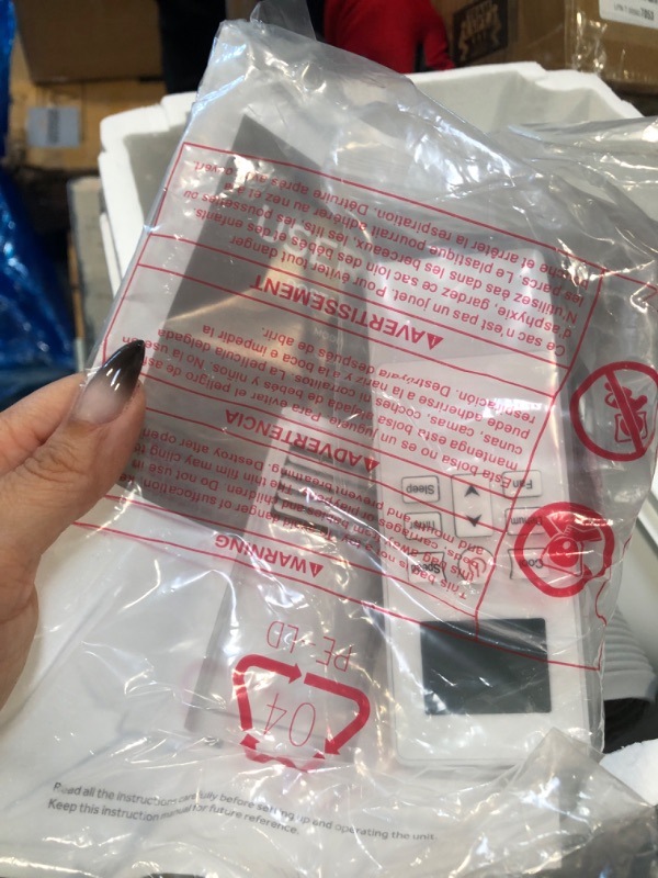 Photo 1 of ****lights up perfectly******* ZAFRO Portable Air Conditioners, 10000 BTU, 3 in 1 Portable AC Unit with Window Kits, Fan & Dehumidifier Modes, Cools up to 450 Sq.Ft, LED Display/Remote Control, 24H Timer for Living Room, Bedroom