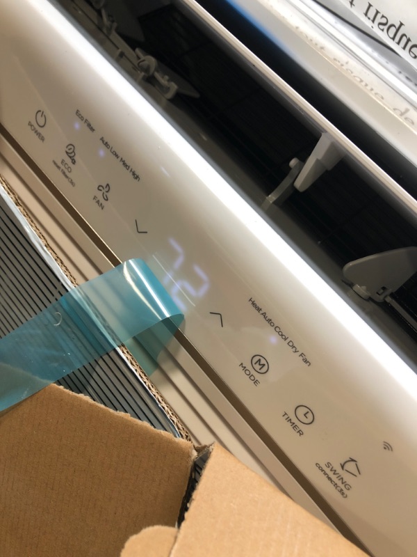 Photo 1 of ****turns on and cools perfectly***** Midea 8,000 BTU Smart Inverter Air Conditioner Window Unit with Heat and Dehumidifier – Cools up to 350 Sq. Ft., Energy Star Rated, Quiet Operation, Electronic Controls, Remote Control, White