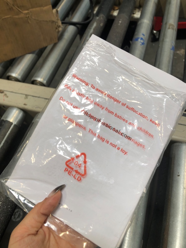 Photo 1 of ****turns on perfectly**** ALTO TS18S 2500W 18" Subwoofer, Powered PA Speaker with 6 Selectable DSP Modes, Easy Setup, 137 dB, 3" Voice Coil, Superior Bass