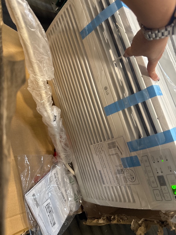 Photo 1 of ******it turns on perfectly****** cools quickly********* Whirlpool 10,000 BTU Window Air Conditioner with Dehumidifier, 115V, Window AC for Rooms up to 450 Sq. Ft., Living Room, Bedroom, or Kitchen, with Remote Control, Digital Display, and 24H-Timer, Whi