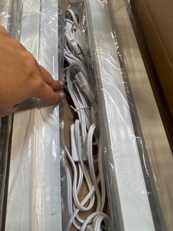 Photo 1 of *************ALL ceiling lights it turns on perfectly*************** VEVOR 10 Pack LED Shop Light, 8 FT, 80W Linkable Shop Light Fixture, 10000 LM Ceiling Lights 59 in Power Cords with ON/Off Switch Mounting Accessories, for Garage Warehouse Home Workshop