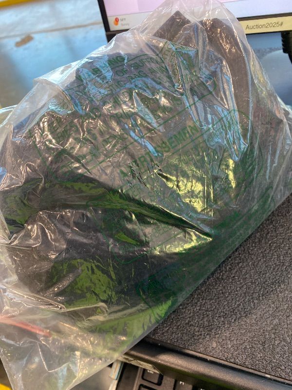 Photo 1 of *Missing Parts*
HOMELEX Unisex Solid Velvet Adult Full Length Hooded Robe Cape with Classic Gothic Feather Cloak Suit Black