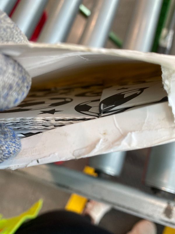 Photo 1 of *Missing Parts*
Blulu 30 Pack Paper Soccer Party Favor Bag Candy Goodie Treat Bags Soccer Print Gift for Football Themed Party Favors