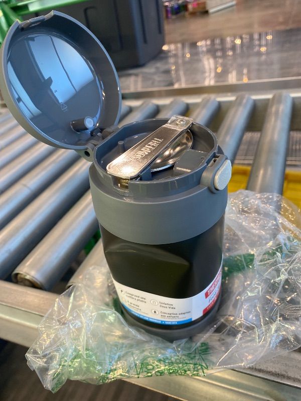 Photo 1 of *Major Damaged - Check clerk notes*
THERMOS FUNTAINER Insulated Food Jar, 16 Ounce, Kid Friendly Thermos Food Jar with Foldable Spoon, Matte Charcoal