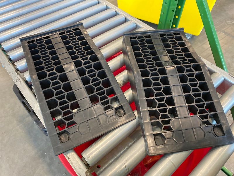 Photo 1 of HOXWELL Car Ramps for Jack Support and Lift Vehicle Maintenance, Lightweight Low Profile Car Ramps for Garage, Heavy Duty Tire Ramps for Low Chassis Cars, 17.5''x10''x3.14'' (2PCS)