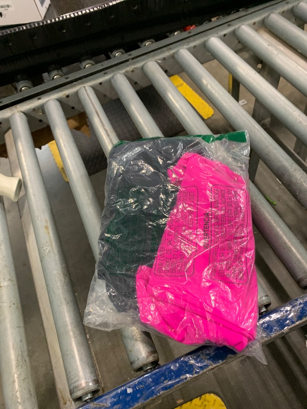 Photo 1 of ***Similar***
B2prity Tankini Swimsuits for Women Tummy Control Two Piece Modest Bathing Suits Floral Skirt Top with Boyshorts Hot Pink, Black, S