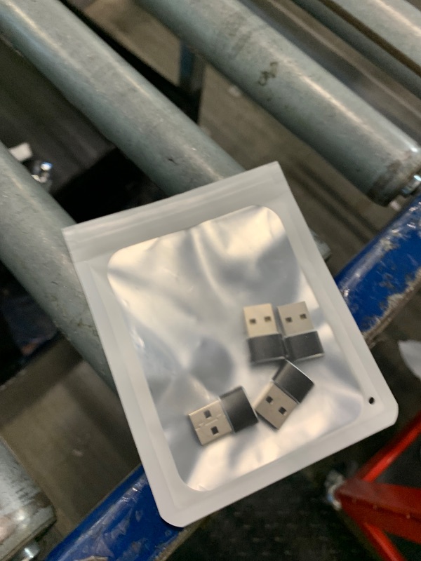 Photo 1 of ????? ???????? USB to USB C Adapter,Type-C Female to A Male Charger Converter for iPhone 17 Charger,iWatch Ultra SE 9 10,iPhone 17 Pro Max 16 15 12,Samsung S25,AirPods,iPad,Car,PS4