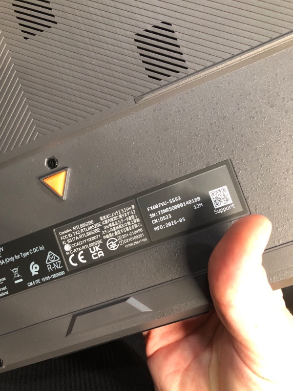 Photo 1 of (TOUCH PAD NON-RESPONSIVE) (STUCK ON LOADING SCREEN) ASUS TUF Gaming F16 Gaming Laptop, 16” FHD+ 144Hz IPS-Level 16:10 Display, Intel® Core™ 5 210H, NVIDIA® GeForce RTX™ 4050, 16GB DDR5, 512GB PCIe Gen4 SSD, Wi-Fi 6, Win11 Home, FX607VU-SS53