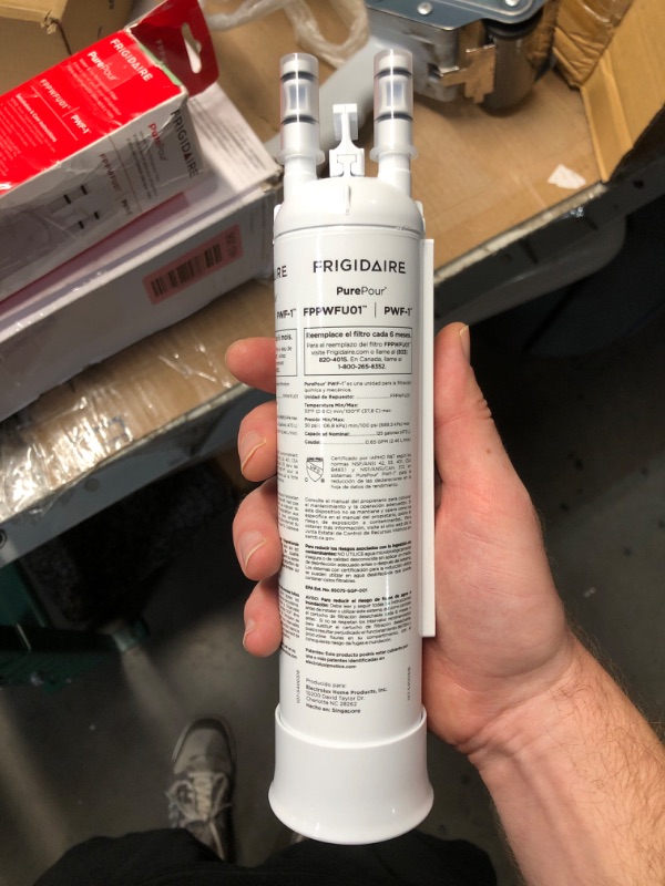 Photo 1 of (DAMAGED BOX) Frigidaire FPPWFU01 PurePour PWF-1 Water Filter
