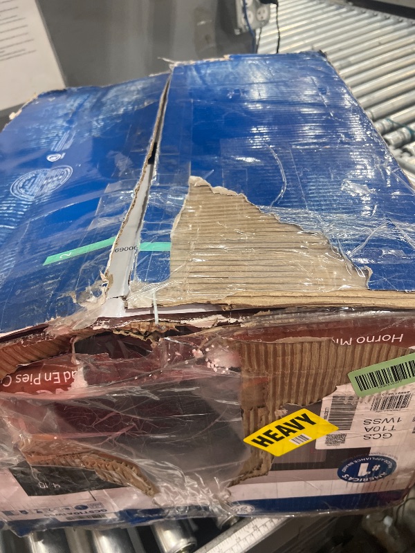 Photo 1 of (PARTS) (UNABLE TO TEST FULLY) GE GCST10A1WSS 4-in-1 Microwave Oven, 1,050 Watts Air Fryer, Broiler & Convection Mode, Child-Lock Technology, Kitchen Essentials for The Countertop or Dorm Room, 1.0 Cu. Ft, Stainless Steel