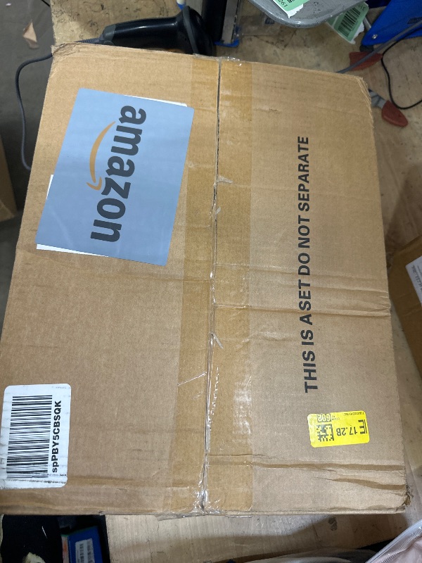 Photo 1 of 10 Pack Hunter Green Tablecloths for 6ft Rectangle Tables 60 x 102 Inch - Polyester Table Cover Stain and Wrinkle Resistant Washable Fabric Table Clothes for Wedding Party Banquet Reception Restaurant