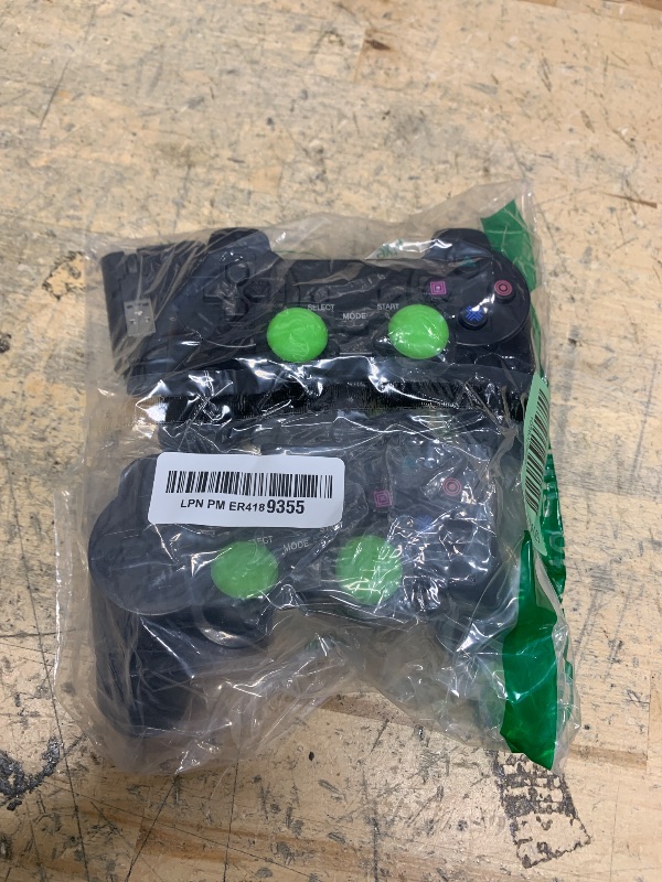 Photo 1 of BLUE LAKE Performance 2 Pack Wireless Controller 2.4G double shock Compatible with PS2 /PS1/PC(Jet Black)