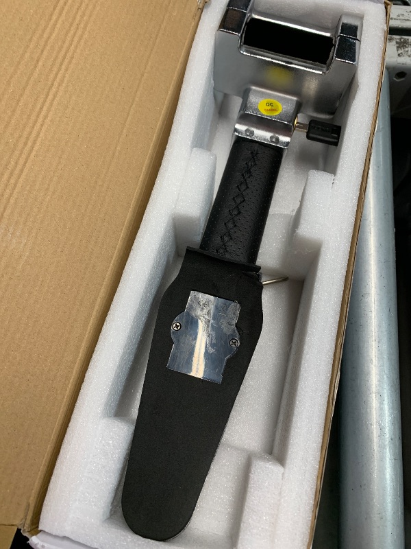 Photo 1 of (key appears to be stuck) OPSOOPI Steering Wheel Lock with 130db Alarm, Universal Car Security for Truck/Auto/SUV/Van - 2 Keys