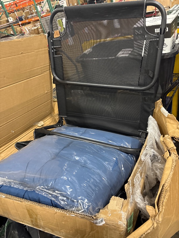 Photo 1 of **** CHECK COMMENTS/PHOTOS****. MOPHOTO Folding Chaise Lounge Chair 5-Position, Folding Cot, Heavy Duty Patio Chaise Lounges for Outside, Poolside, Beach, Lawn, Camping