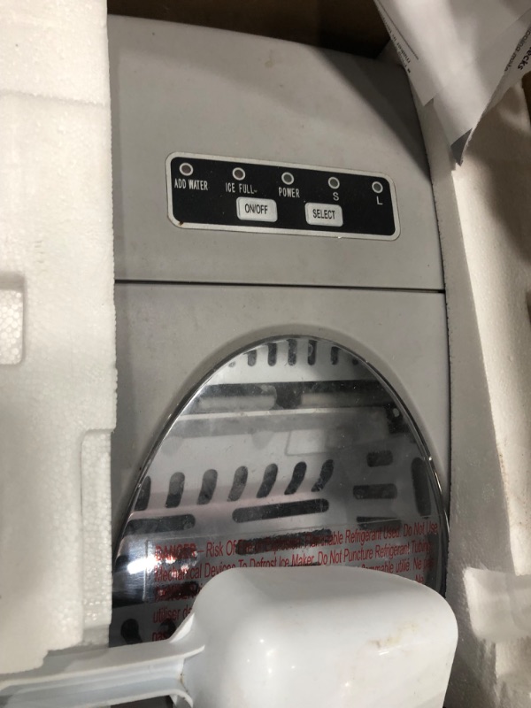 Photo 1 of *** PARTS ONLY *** FRIGIDAIRE EFIC128AMZBLK Compact Countertop Ice Maker, 26 lb per Day, GREY