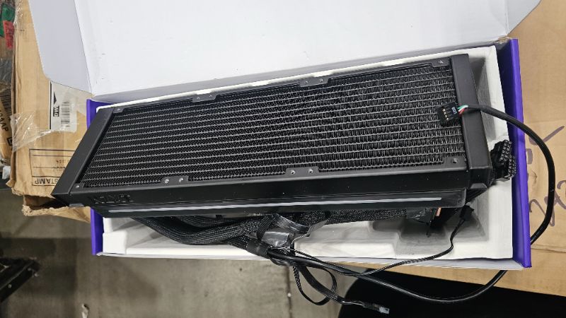 Photo 1 of ***PARTS ONLY***NZXT Kraken Elite 360 RGB 2024 - AIO CPU Liquid Cooler - 360mm Radiator - F360 RGB Core Fan - Customizable 2.72" IPS LCD - NZXT Turbine Pump - AMD® AM5, AM4 - Intel® LGA 1851/1700, 1200/115X - Black