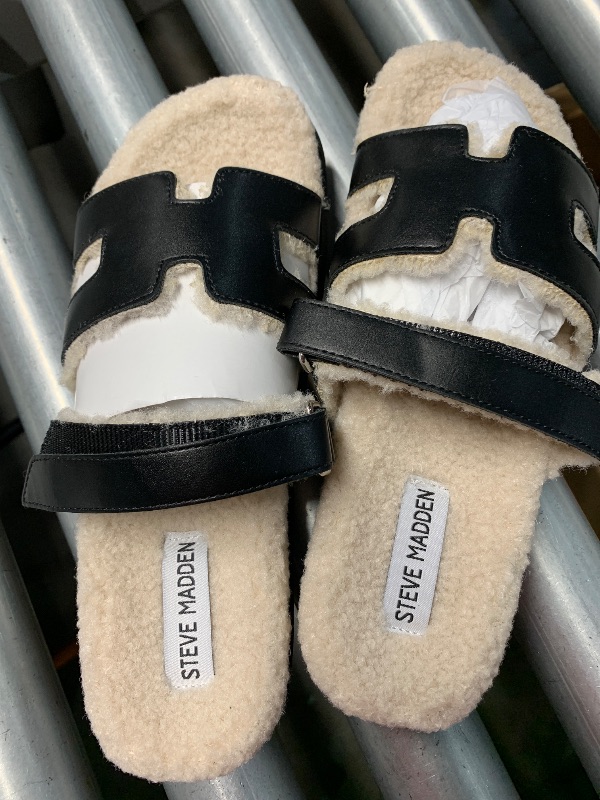 Photo 1 of (size 6)Steve Madden Women's Mayven Slide Sandal, Black Leather Fur, 