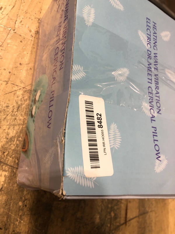 Photo 1 of **FOR PARTS ONLY/NON-FUNCTIONAL** HarrFlow Neck Massager 2025 New Upgrade 3 in 1 Portable Massager with Heat &Comfortable Stretching–Adjustable Intensity for Neck & Shoulder Relaxation at Home, Office, Travel