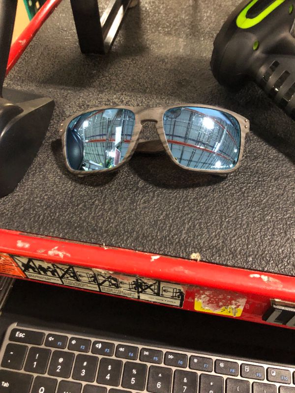 Photo 1 of ***MINOR DAMAGE ****Oakley Men's OO9417 Holbrook XL Square Sunglasses, Woodgrain/Prizm Deep Water Polarized, 59 mm