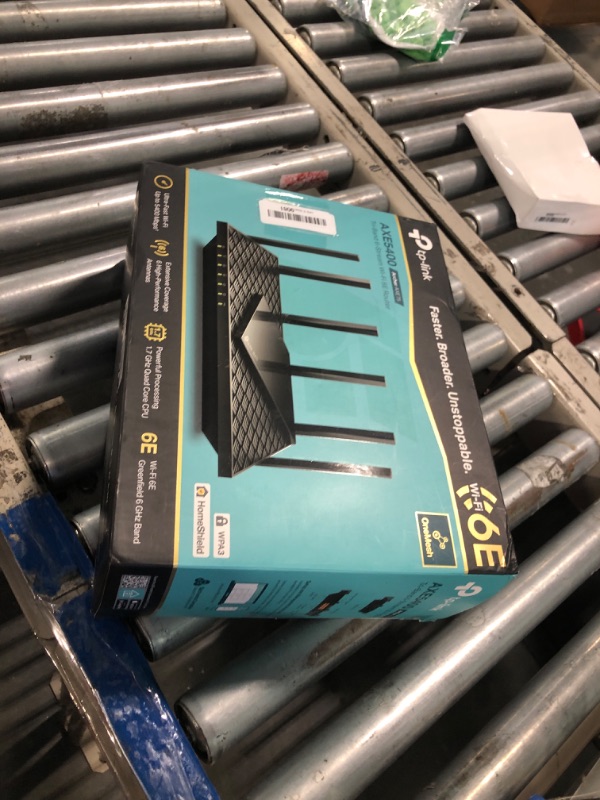 Photo 1 of *Selling for parts* TP-Link AXE5400 Tri-Band WiFi 6E Router (Archer AXE75), 2025 PCMag Editors' Choice, Gigabit Internet for Gaming & Streaming, New 6GHz Band, 160MHz, OneMesh, Quad-Core CPU, VPN & WPA3 Security
