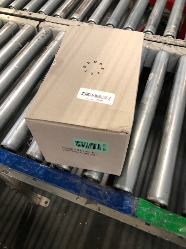 Photo 1 of ****SIMILAR*****PETLIBRO App-Controlled Cat Water Fountain, Pet Water Fountain with Stainless Steel Tray, Water Fountains for Cats Indoor with Drinking Monitoring, Cat Fountains for Drinking with 2 Wireless Pumps