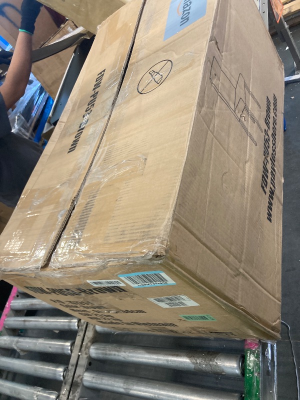 Photo 1 of *** ONE OF THE CHAIRS HAS  A BROKEN LEG*** FDW Dining Chairs Set of 4, Dining Room Chairs Kitchen Chairs,Side PU Cushion Chairs with Waterproof Surface and Wood Legs,for Kitchen Restaurant and Living Room,Leather Brown