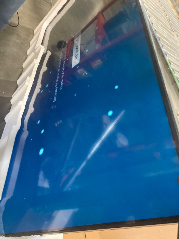 Photo 1 of **** Half of the screen its Damaged*** Samsung 75-Inch Class Crystal UHD U8000F 4K Smart TV (2025 Model) Endless Free Content, Crystal Processor 4K, MetalStream Design, Knox Security, Alexa Built-in *** Sell For Parts***