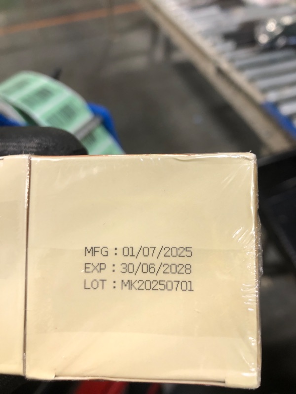 Photo 1 of **FACTORY SEALED** SOLD AS IS, NO REFUND/RETURN**
Bee Venom Skin Restoration Cream, Bee Venom Skin Treatment Cream, Repair and Wrinkle Reducing Comprehensive Moisturizer for All skin Types 2PC