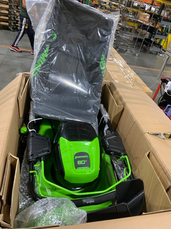 Photo 1 of ** UNABLE TO TEST BATTERY IS NOT CHARGED**
Greenworks 80V 21" Brushless Cordless (Self-Propelled) Lawn Mower (75+ Compatible Tools), 4.0Ah Battery and 60 Minute Rapid Charger Included