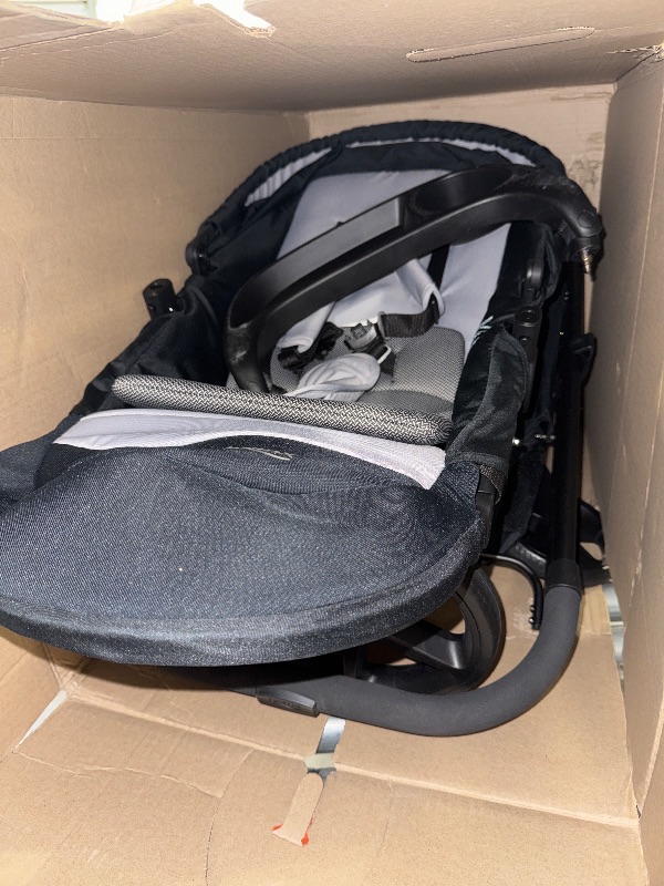 Photo 1 of *****VERY UNDERARMED**** Britax Brook+ Modular Baby Stroller, Ultra-Lightweight Infant and Toddler Stroller with SafeWash Insert and 4 Ways to Stroll, Graphite Onyx