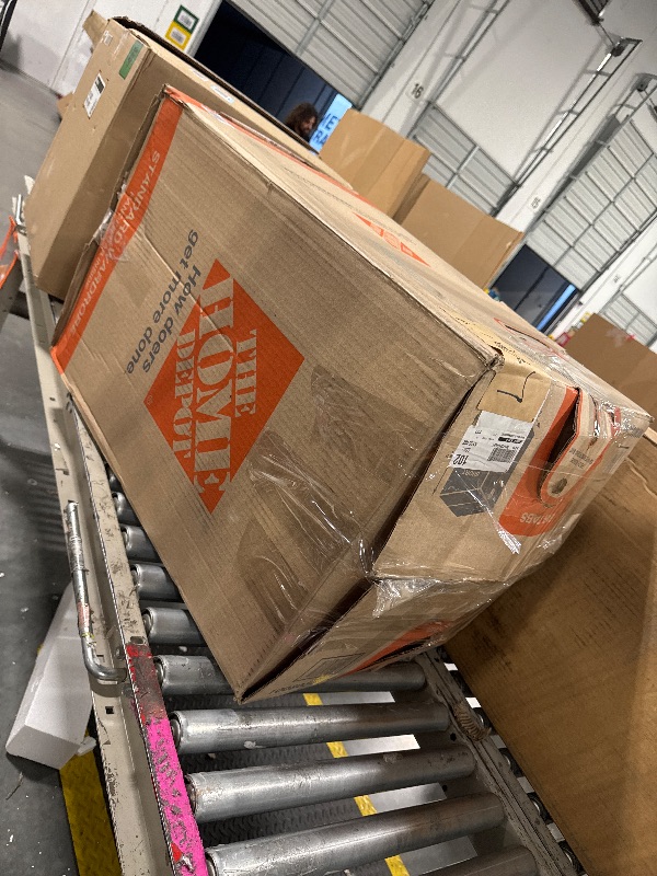 Photo 1 of *****VERY UNDERARMED**** Britax Brook+ Modular Baby Stroller, Ultra-Lightweight Infant and Toddler Stroller with SafeWash Insert and 4 Ways to Stroll, Graphite Onyx