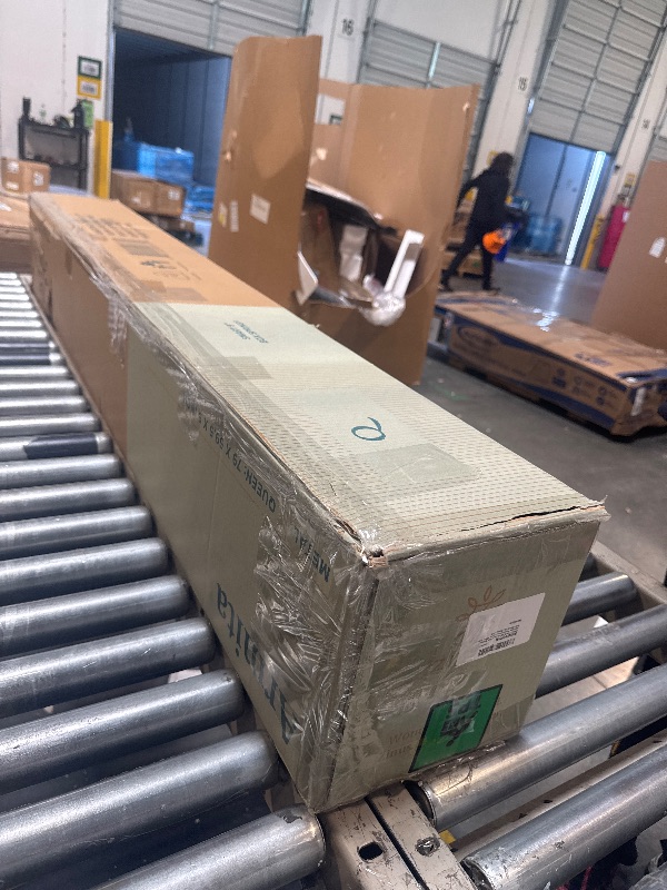 Photo 1 of *****BRAND NEW ITEM***** ZINUS 9 Inch Metal Smart Box Spring / 700 lbs Mattress Foundation / Strong Metal Frame / Easy Assembly, Queen