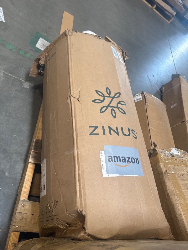 Photo 1 of *****FACTORY SEALED**** NO RETURNS**** ZINUS 12 Inch King Green Tea Memory Foam Mattress [New Version], Fiberglass free, Medium Firm Feel, Zoned Pressure Relief, Certified Safe Foams & Fabric, Mattress in A Box