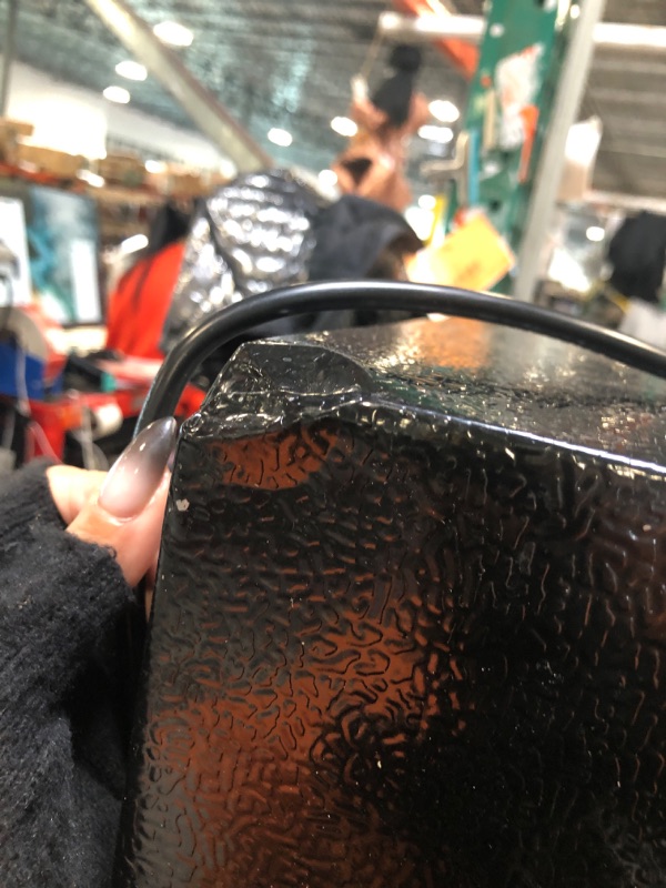 Photo 1 of ******TURNS ON PERFECTLY***** ARCTIC CHEF ACFR725AMZ6COM 2 Door Apartment Size Refrigerator with Freezer, Stainless