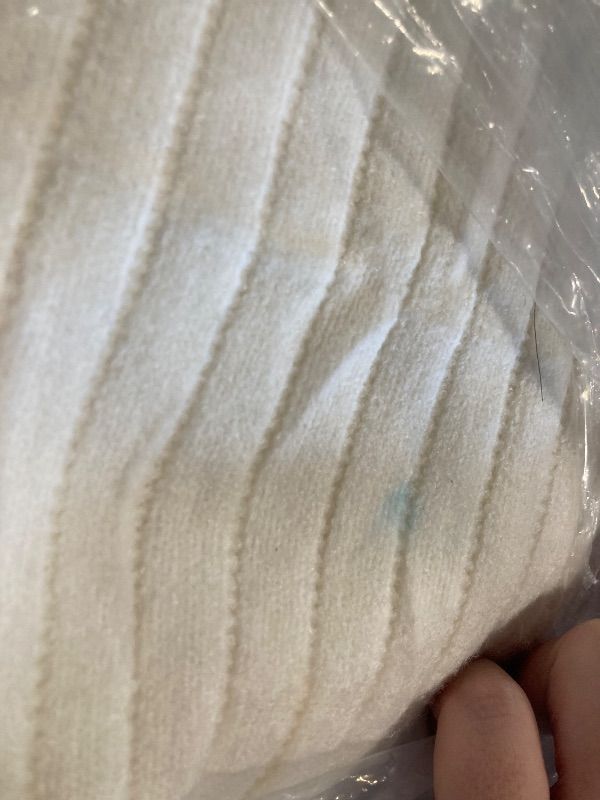 Photo 1 of ** SMALL STAIN ** PRETTYGARDEN Fall Sweaters for Women 2025 Oversized Boat Neck Pullover Long Sleeve Knit Tops Cozy Winter Fashion Clothing (White,Large)