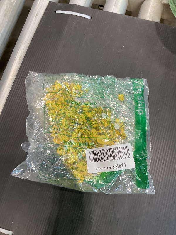 Photo 1 of *** SEE CLERK NOTES***130PCS Bumble Bee Decor, Mini Bees for Crafts, Mini Resin Bees for Decorations and Birthday Décor