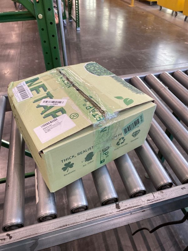 Photo 1 of *USED*
NETAP Artificial Grass Wall Panels Backdrop,10"x 10"(12Pcs) Faux Boxwood Panels for Outdoor Indoor Green Wall Decor,Party Wedding Garden Fence Decorations