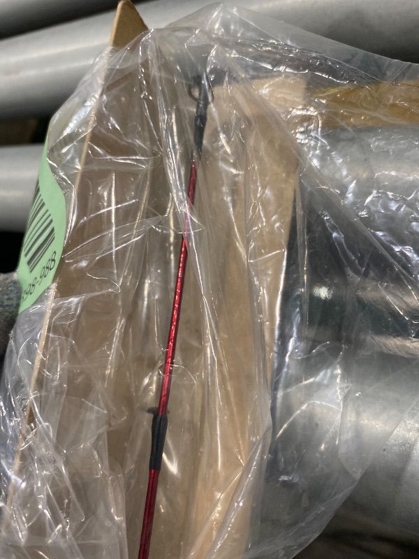 Photo 1 of *Missing Parts*
Ugly Stik 7’ Carbon Baitcast Fishing Rod, Graphite with Graphite Tip Design, 7’ 1-Piece Fast Action Rod, Black/Red