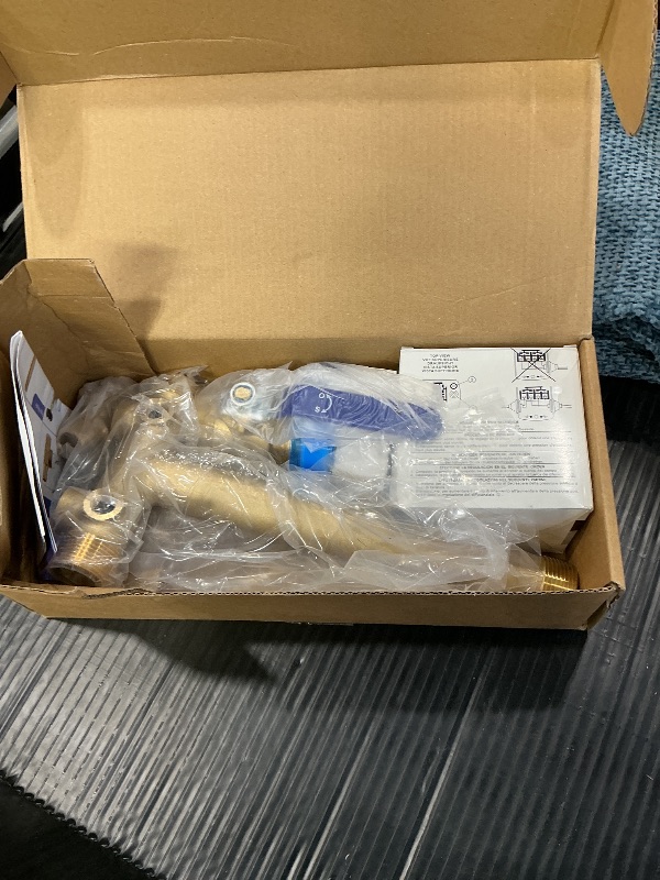 Photo 1 of 1"x 11"Well Pressure Tank Tee Kit with 40/60psi Pressure Switch,Brass Pressure Tank Installation Kit for Water Well, Fit Most pressure tanks with diameters up to 16 Inch