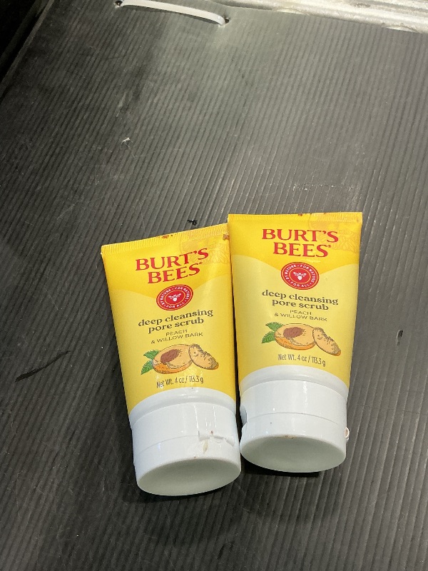 Photo 1 of ***MISSING PIECE*** Burt's Bees Deep Cleansing Pore Scrub with Peach and Willow Bark, 4 Ounces