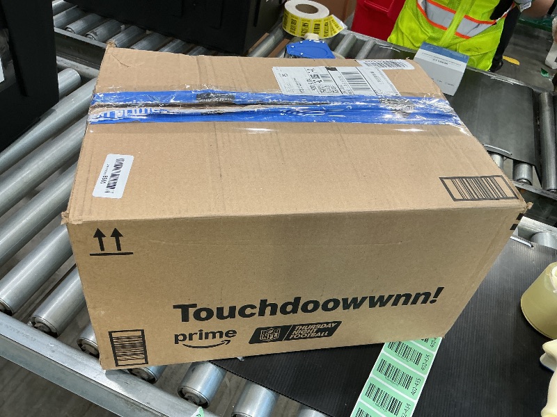 Photo 1 of *Item Is Dirty - Check clerk notes* Bedsure Tufted Boho Comforter Set California King Size - Khaki Boho Bed Set, GentleSoft™ 3 Pieces Farmhouse Shabby Chic Embroidery Bedding, Gifts for Woman, Soft Jacquard Comforter for All Seasons