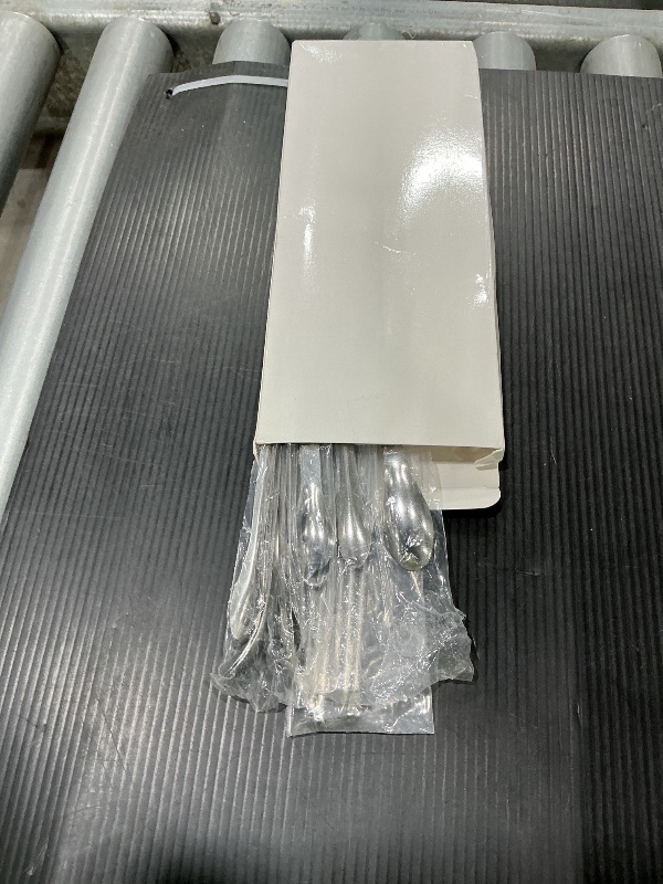 Photo 1 of 22 Pieces Stainless Steel Lab Spatula Micro Scoop Set Laboratory Sampling Spoon Mixing Spatula for Powders Gel Cap Filler