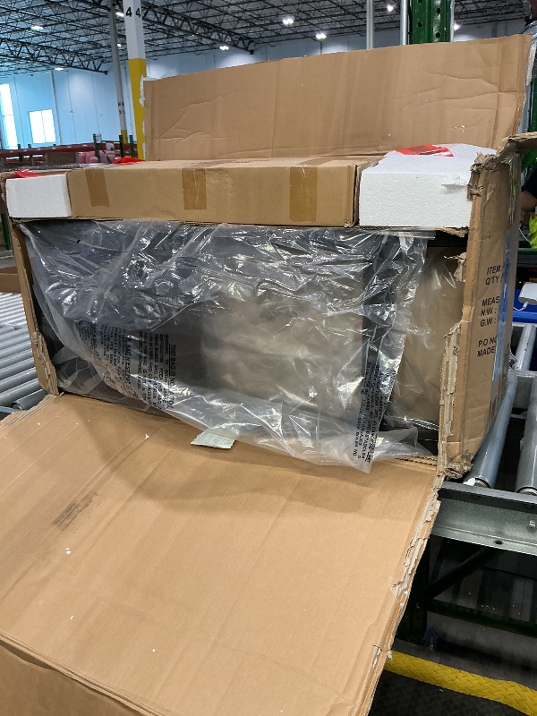 Photo 1 of *PARTIAL SET*
KEIKI 5-Piece Counter Height Dining Table Set with Square Table and 4 Upholstered Chair, for 4 Person, Classic Style Crystal Decoration Wooden Table Set, Easy Assembly, for Kitchen, Dining Room, Black *See Clerk Notes*