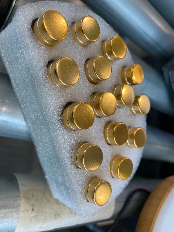 Photo 1 of *Minor Damaged*
SACATR 500ml Essential Oil Diffuser with 15 Essential Oils, Ultrasonic Cool Mist Humidifier, Remote Control, 4 Timers, 15 Color Lights, Auto Shut-Off