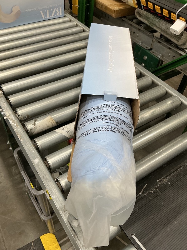 Photo 1 of *Factory Sealed*
BZTA Side Sleeper Pillow with Arm Holes - Memory Foam Pillow for Neck & Shoulder Pain Relief, Ergonomic Support for Adults, Ideal for Side Sleepers (Blue)