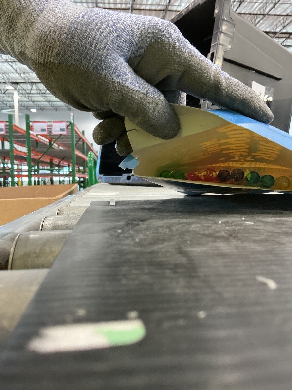 Photo 1 of 36 Pieces Mini Bubble Wands,Bubble Party Favors Assortment Toys for Kids,Themed Birthday, Halloween, Goodie Bags, Carnival Prizes, Wedding, Bubble Maker Toys for Kids,Outdoor Gifts for Girls & Boys